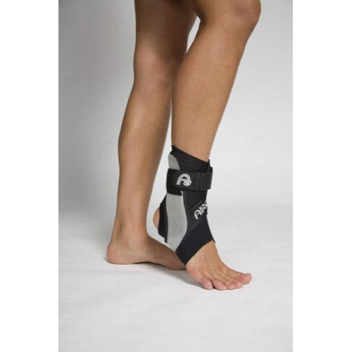 Aircast A60 Ankle Support, Small, Right