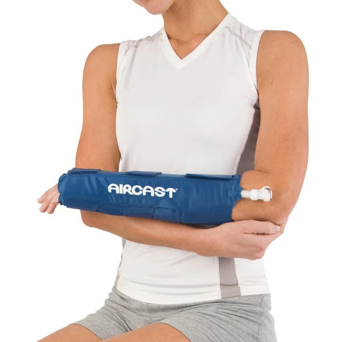 Aircast Hand and Wrist Cryo Cuff Only, designed for targeted cold therapy to reduce pain and swelling in hand and wrist injuries, Moovkart