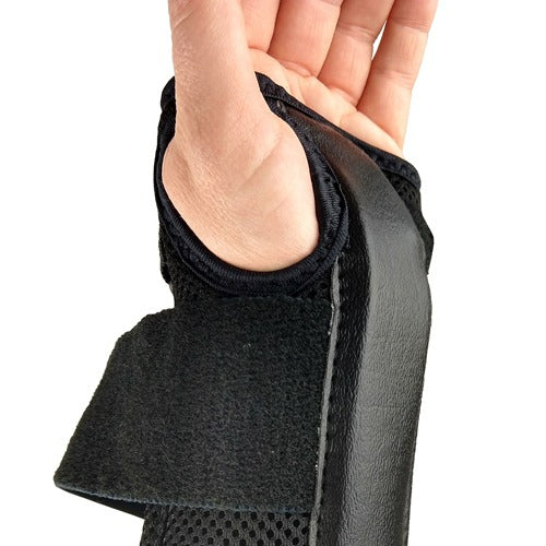 Blue Jay Deluxe Wrist Brace Black for Carpal Tunnel Left , Small/Medium