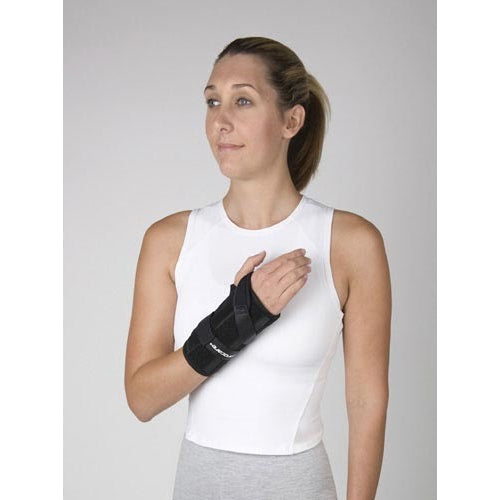 DonJoy Quick-Fit Wrist Brace, adjustable and breathable design for wrist support, suitable for right and left hands, Moovkart